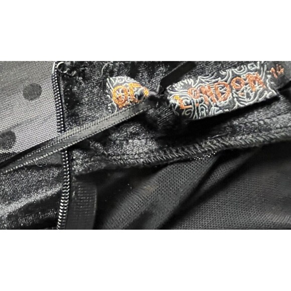 QED London Dress Sleeveless Black Velvet Swiss Dot Net Size 12 NWT Goth Clubwear - Picture 4 of 4